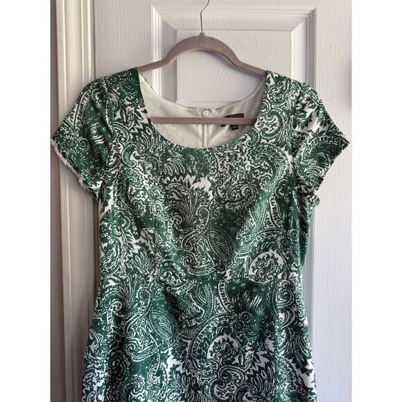 The Limited Green and White Paisley Shift Short Sleeve Dress size 4 Career - Picture 4 of 8